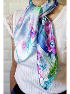 foulard carré en soie pour femme de chez CB Tissus
